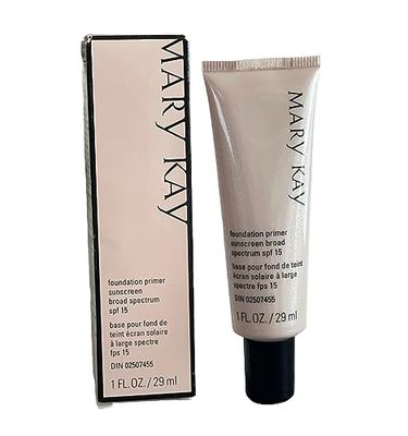 Mary Kay Foundation Primer Sunscreen Broad Spectrum SPF 15 1 fl. oz.  29 ml