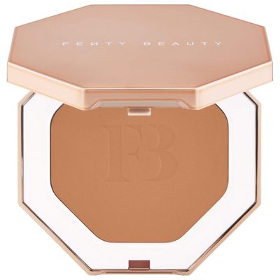 Fenty Beauty by Rihanna Sun Stalk'r Instant Warmth Bronzer Iland Ting