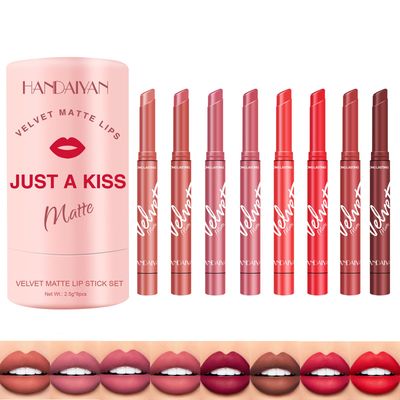 Layhou 8 Colors Matte Lipstick Set Moisturizing Lipstick Lip Balm Long-lasting Lipstick Tube Makeup Kit for Women Girls
