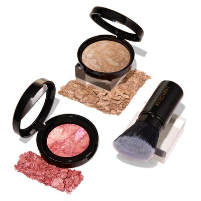 LAURA GELLER NEW YORK Blush-n-Balance 3pc Kit Baked Balance-N-Brighten Color Correcting Foundation, Medium  Retractable Kabuki Brush  Baked Blush-N-Brighten, Tropic Hues