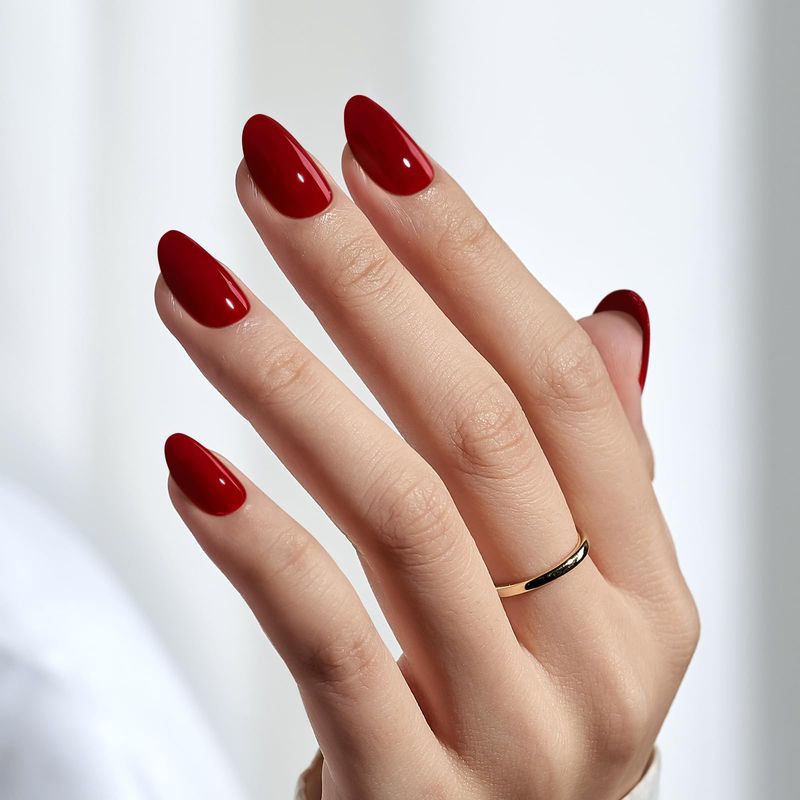 BTArtbox Press On Nails Short - Red Press on Nails Short Oval Nails Fall Fake Nail with Nail Glue, Fit Perfectly, Reusable Glue On Nails in 16 Sizes for Valentine's Day Gift, Cardinal
