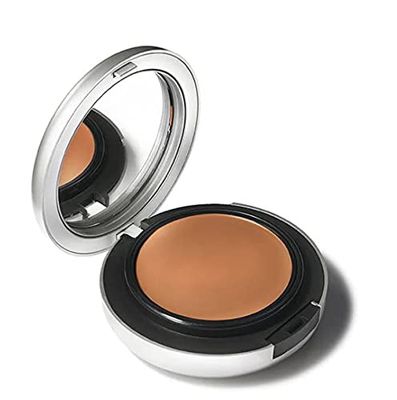 STUDIO FIX TECH CREAM - TO - POWDER FOUNDATION NW35 TAWNY BEIGE WITH NEUTRAL UNDERTONE FOR MEDIUM SKIN