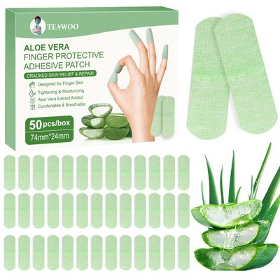 TEAWOO 50PCS Aloe Vera Cracked Hands Treatment Patches, Dry Cracked Hands Repair Bandage
