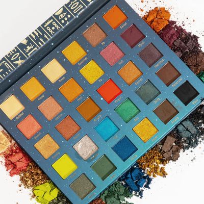 Sistar Sistarship The Queen 30 Color Eye Shadow Palette Mimic the Exotic Beauty and The Power of Seduction, Inspired by Cleopatra