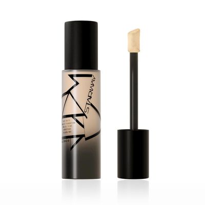 Soft Matte Complete Foundation Multi Function Longwear Pore Minimising Liquid Foundation with Nicotinamide Full Coverage Oilcontrol Light Weight Matte Finish Foundation for Oily Skin 10503, 1.34Fl Oz