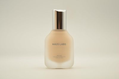 TRICLONE SKIN TECH MEDIUM COVERAGE FOUNDATION