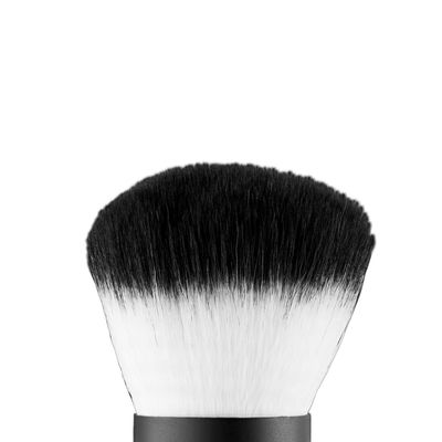 e.l.f. Kabuki Face Brush, Synthetic Haired, Versatile, Compact, Applies Bronzer, Powder, or Highlighter, Soft, Absorbent, Wet or Dry Product, Compact, Travel-Size, 0.64 Oz
