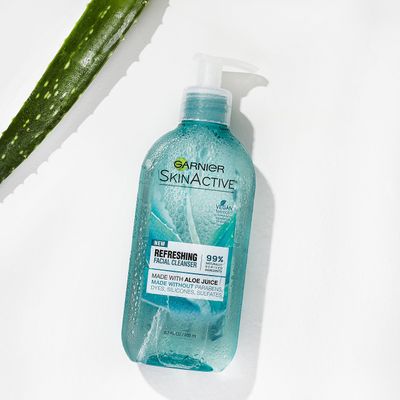 Garnier SkinActive Face Wash with Aloe Juice, For Dry Skin, 6.7 fl. oz.