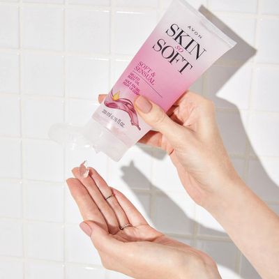 Avon Skin So Soft Gelled Body Oil Soft &amp; Sensual 6.7 fl. oz. (Pink)