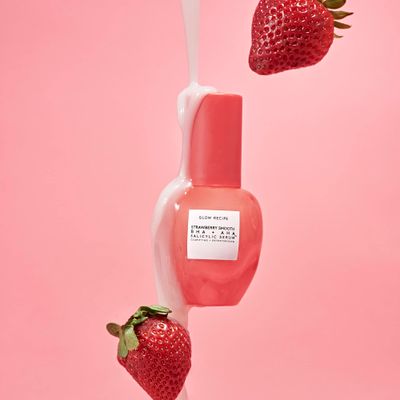 Glow Recipe AHA BHA Salicylic Acid Serum - Strawberry Face Serum, Pore Minimizer &amp; Facial Exfoliant with Hyaluronic Acid &amp; Azelaic Acid - Hydrating Serum &amp; Travel Skincare (30ml)