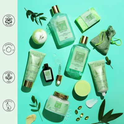 Christmas Tea Tree Bath Set - Luxury Home Spa Set with Calming Mint Fragrance - 15 pc Relaxation Gift Basket, Tea Tree Bath Oil,Shower Gel, Bubble Bath, Handmade Soap, Steamer Tablet, Potpourri & More