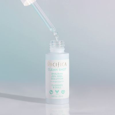 Face Serum by Pacifica - Clean Shot AHA-BHA 25% Peel Solution with Glycolic &amp; Salicylic Acid - Exfoliating Facial Peel with Willow Bark, Turmeric &amp; Vegan Lactic Acid, Vegan &amp; Cruelty-Free, 0.8 oz