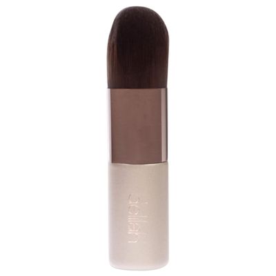 delilah - Foundation Kabuki Complexion Brush - Synthetic Fibre Liquid Blending And Buffing Makeup Tool - Wooden HAndle - For all Skin Type - Cruelty Free - 1 Pc