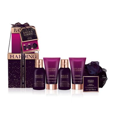 Baylis &amp; Harding Gift Set for Women - Luxury Bath &amp; Skincare - Moonlight Fig - 6-Pack
