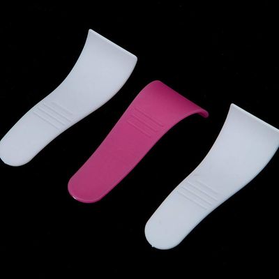 12Pcs Hair Wax Cleansing Spatulas Sticks Mask Scraper Plastic Waxing Applicator & Depilatory Creams Hair Waxing Removal Beauty Tools, White and Rose Red