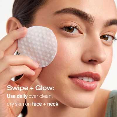 First Aid Beauty - Facial Radiance Pads with Glycolic & Lactic Acids - Daily Exfoliating Pads with AHA that Help Tone & Brighten Skin - Makeup Prep Pads - Compostable for Daily Use - 60 Pads, 2ct