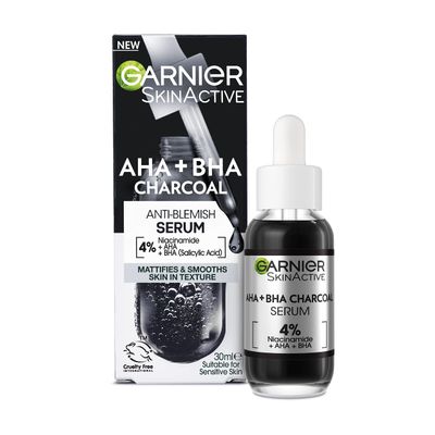 Garnier Skin Niacinamide Charcoal Serum, 30 ml, for Blemish-prone Skin