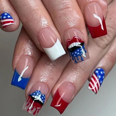 24 Pcs French Tip False Nails Medium Square Press on Nails Independence Day Fake Nails with Red Blue Star Stripe Designs Charming lips National Flag Nails Glossy Acrylic Glue on Nails for Women