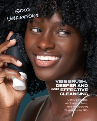 Buttah Skin by Dorion Renaud Buttah Vibe Cleansing Brush with Stand - New &amp; Improved Technology for Deep Cleansing &amp; Gentle Exfoliation - Sonic Pulsating Face Brush - 2-Speed Brush for Men &amp; Women