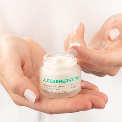 ANNEMARIE BRLIND - LL REGENERATION Eye Wrinkle Cream - Natural Vitamin C + E Anti Aging Eye Cream with LL BIOCOMPLEX for Smoothed, Brighter, and Plump Skin With New Elasticity - 1.1 Oz