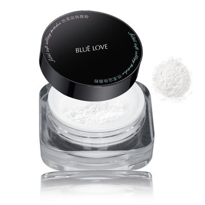 BLUE LOVE Loose Setting Powder for Oily Skin, Long-Lasting Oil Control Makeup, Waterproof Compact for a Smooth Finish (Transparent)