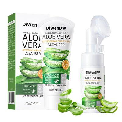 DWDiWen 2PCS Aloe Vera Face Wash for Women &amp; Men,Gentle Hydrating Foaming Aloe Face Wash for All Skin Types,Oil-Free Facewash Daily Face Cleanser to Remove Dirt,Oil &amp; Makeup