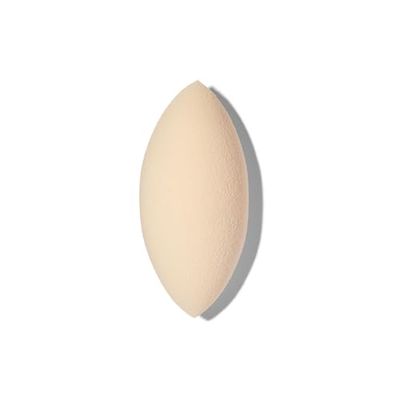 e.l.f. Cosmetics Camo Concealer Sponge, Makeup Sponge With Latex Free Foam &amp; Dual-Pointed Ends For Blending, Vegan &amp; Cruelty-Free, Flesh, 1 Count
