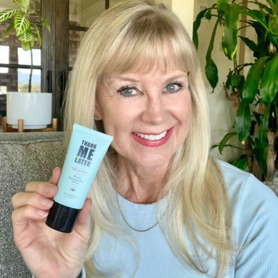 Elizabeth Mott Thank Me Later Blurring Face Primer SPF30 - Liquid Base Primer for Perfect Skin Makeup Application and All-Day Wear - Cruelty-Free Long-lasting Hydrating Makeup Gripping Formula, 30 g