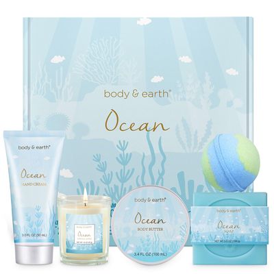Gifts for Women, Bath and Body Gift Sets for Women with 5 Pcs Ocean Scented Spa Gifts for Women, Bath Gifts for Women with Scented Candle Body Butter Hand Cream Bath Bomb Womens Gifts for Christmas