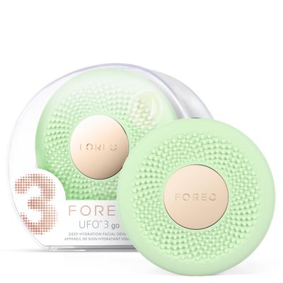 FOREO UFO 3 go Travel-friendly Face Mask Skincare Device - Face Moisturiser - Anti-Aging - Red Light - Warming - Facial Massage - Compact - App-connected - Pistachio