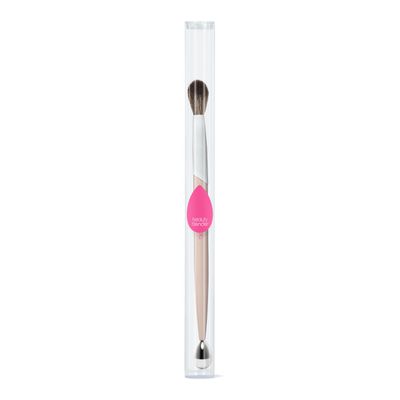 beautyblender HIGH ROLLER Crease Brush &amp; Cooling Roller Makeup Brush for Eyeshadow Vegan, Cruelty Free and Made in the USA