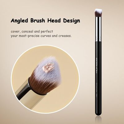 Angled Concealer Brush, EIGSHOW Concealer Brush Under Eye for covering Sun Spots, Acne, Blemishes, Small Concealer Brush Perfect for Concealers, Color Corrector, Cream Highlighter