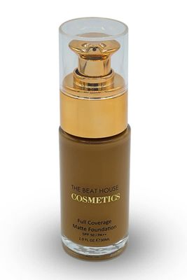 Full Coverage Matte Foundation (Caramel) | SPF 50/ PA ++ | Cruelty Free | Medium to Full Coverage | Smooth Finish | All Day Stay |