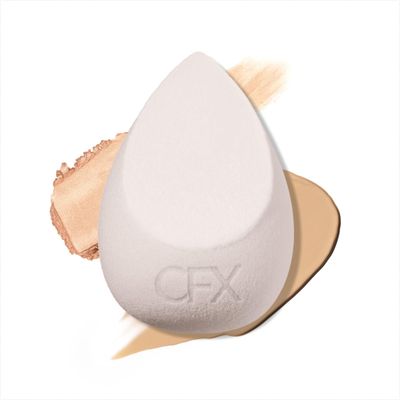 COVER FX Concealing &amp; Setting Sponge - Teardrop Shape for Precise Application &amp; Blending