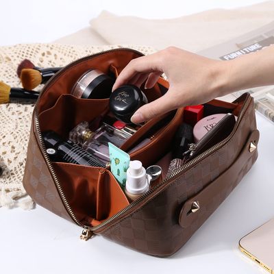 Large Capacity Travel Cosmetic Bag Plaid Checkered Makeup Bag Portable Leather Waterproof Skincare Bag with Handle and Divider for Women 01-Brown
