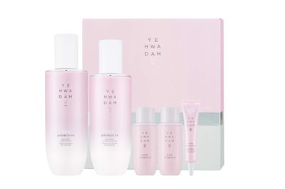 THE FACE SHOP Yehwadam Plum Flower Revitalizing Special Set,12.53 fl. oz.,K-Beauty,Korean Skincare Set
