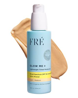 Tinted Mineral Sunscreen with Non-Nano Zinc Oxide, SPF 30 Face Moisturizer, GLOW ME by FRE Skincare (Light-Medium) - Hydrating Lightweight Face Cream for Smoother &amp; Glowing Skin - Reef-Safe Sunscreen