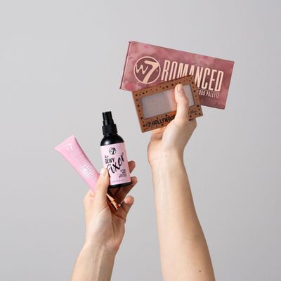 W7 Ultimate Glow Set - 4 Piece Set - Dewy &amp; Radiant Makeup Products For Bright, Flawless Skin!