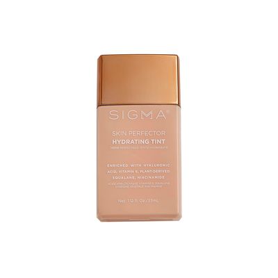 Sigma Beauty Skin Perfector - Hydrating Skin Tint Foundation for Lightweight, Buildable Coverage, With Hyaluronic Acid, Niacinamide Serum, and More (4 Medium Beige Tint, 1.12oz)