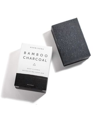 HERBIVORE Bamboo Charcoal Gentle Cleansing Bar Soap - For Face & Body, Deeply Cleanses & Exfoliates, Suitable for All Skin Types, Vegan, 4 oz (2 Pack)