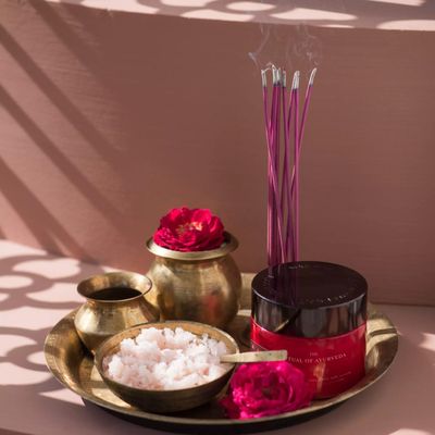 RITUALS The Ritual of Ayurveda Body Scrub - Exfoliating Scrub with Punjabi Pink Salt &amp; Sweet Almond - 10.5 Oz