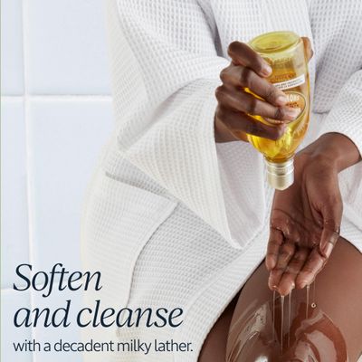 L'OCCITANE Cleansing &amp; Softening Almond Shower Oil, Oil-to-Milky Lather, Softer Skin, Smooth Skin, Cleanse Without Drying, With Almond Oil'
