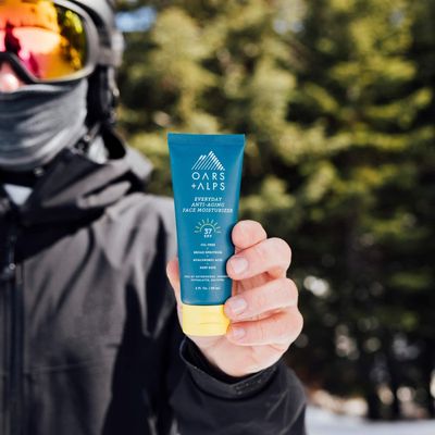 Oars + Alps SPF 37 Sunscreen and Everyday Anti Aging Face Moisturizer, Infused with Hyaluronic Acid, Vitamin E and Vitamin B5, TSA Friendly, 2 Fl Oz Each, 2 Pack