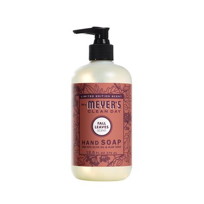 MRS. MEYER'S CLEAN DAY Holiday Hand Soap Bundle Variation (Acorn Spice + Apple Cider + Mum + Fall Leaves) 4 ct.