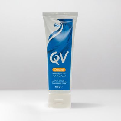 QV Cream with 10% Glycerin (100g) Rich Protective Moisturiser for Sensitive, Dry Skin, Fragrance Free, Noncomedogenic Body Cream, Hydrating Skin Care for Eczema, Psoriasis, Dermatitis, Tube