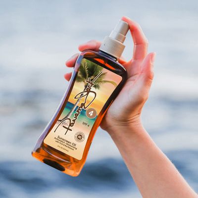 Panama Jack Sunscreen Tanning Oil - SPF 4, PABA, Paraben, Gluten &amp; Cruelty Free, Antioxidant Formula with Exotic Oils and Fruit &amp; Nut Extracts, 8 FL OZ