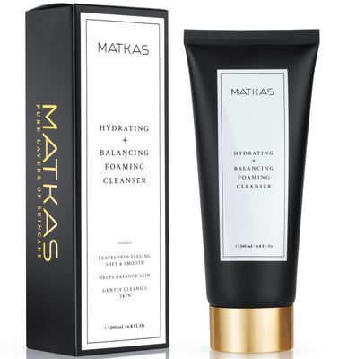MATKAS Korean Hydrating Foaming Facial Cleanser for Sensitive Skin - 6 Ceramides, 6 Types of Hyaluronic Acid, Vitamin E, Gentle Deep Cleansing Korean Face Wash, Moisturizing Face Cleanser for Dry Skin