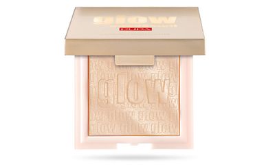 PUPA Milano Glow Obsession Compact Face Highlighter - Stunning Glow-From-Within Look - Luminous Baked Powder - Lightweight All-Over Powder, Highlight, Blush, And Bronzer - 100 Light Gold - 0.211 OZ