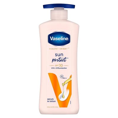 Vaseline Healthy Bright Sun Protection Body Lotion SPF 30 400 ml, Daily Moisturizer for Dry Skin, Gives Non-Greasy Glowing Skin - For Men &amp; Women