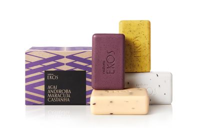 natura - Ekos Castanha, Andiroba, Aa &amp; Maracuj Bar Soap Set (4 Pack) - 4 Exfoliating Soap Bars - Pure Plant Oils - Vegan Skin Care - Brazilian Beauty Secrets - Self Care - 3.5oz (100g)